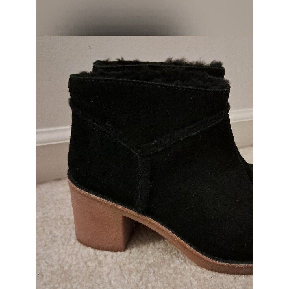 UGG Boots Women's 8.5 Black Suede Block Heel Kasen Chunky Water Resistent Winter - Picture 3 of 10